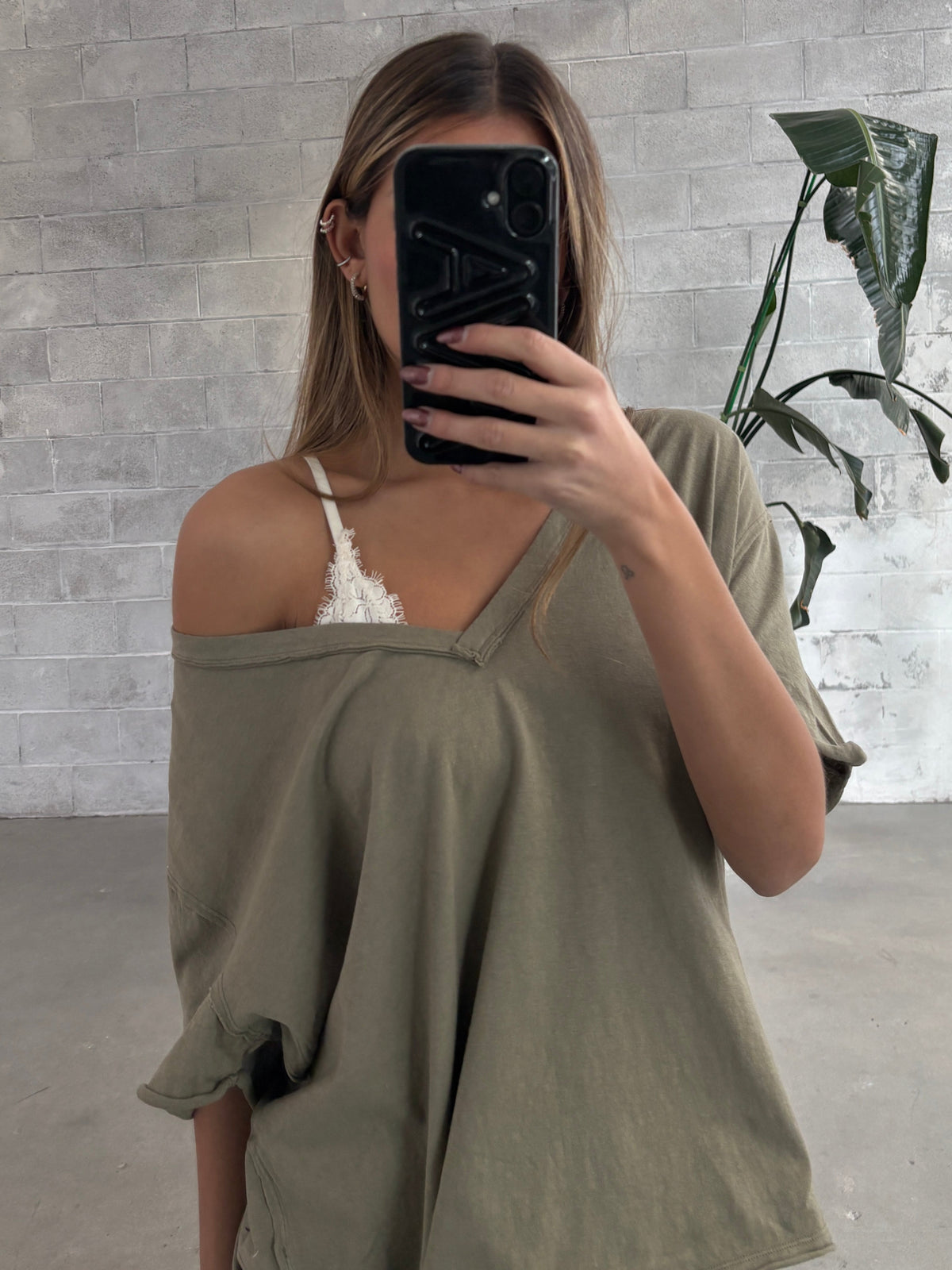 FREE PEOPLE Nina V-Neck Tee